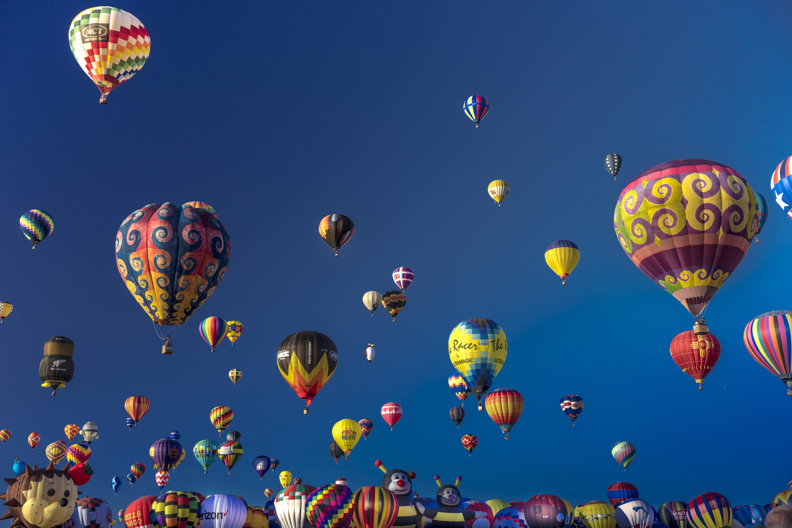BALLOON PAGE IMAGE 1